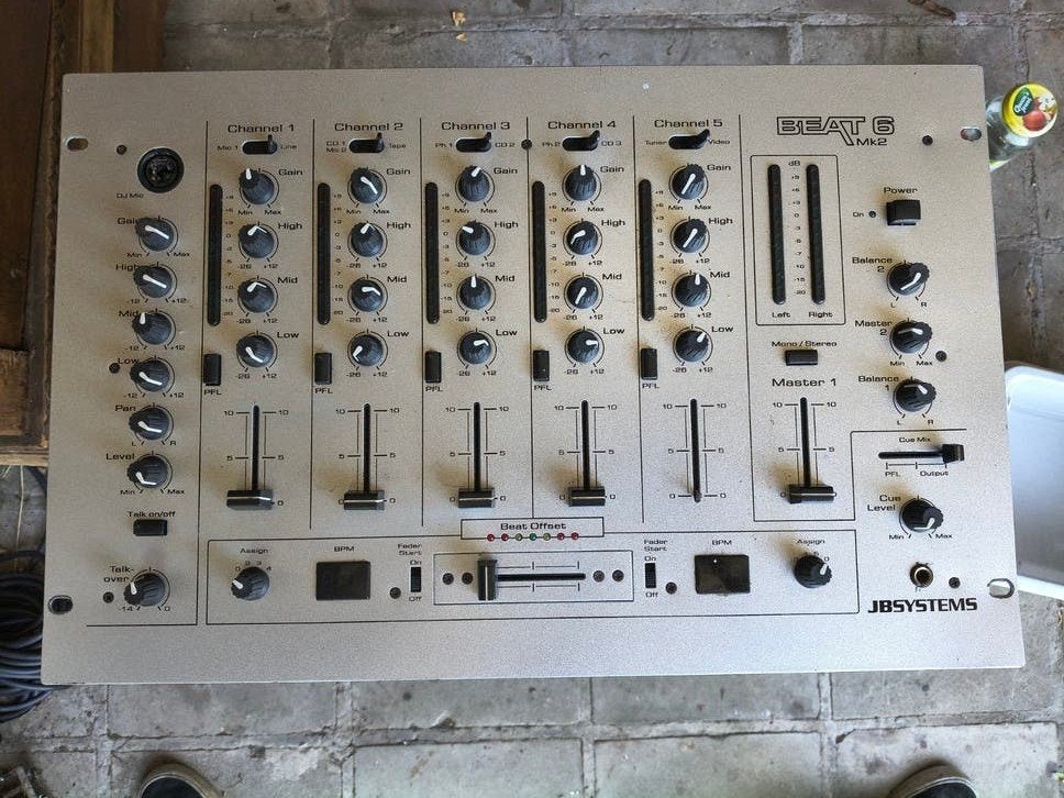 Table de mixage DJ JBL Beat 6 MK2, Musique & Instruments, Tables de mixage, Enlèvement ou Envoi