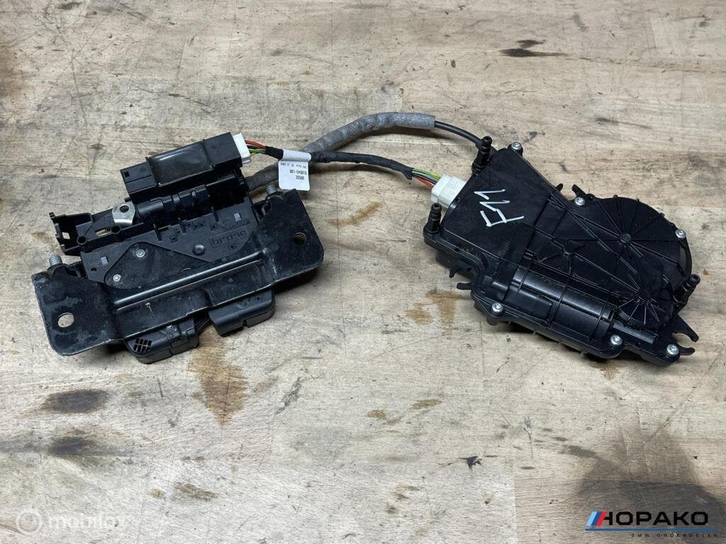 Kofferbak slot 5 serie F07 F10 F11 | 51244878781-01, Auto-onderdelen, Gebruikt, Ophalen of Verzenden