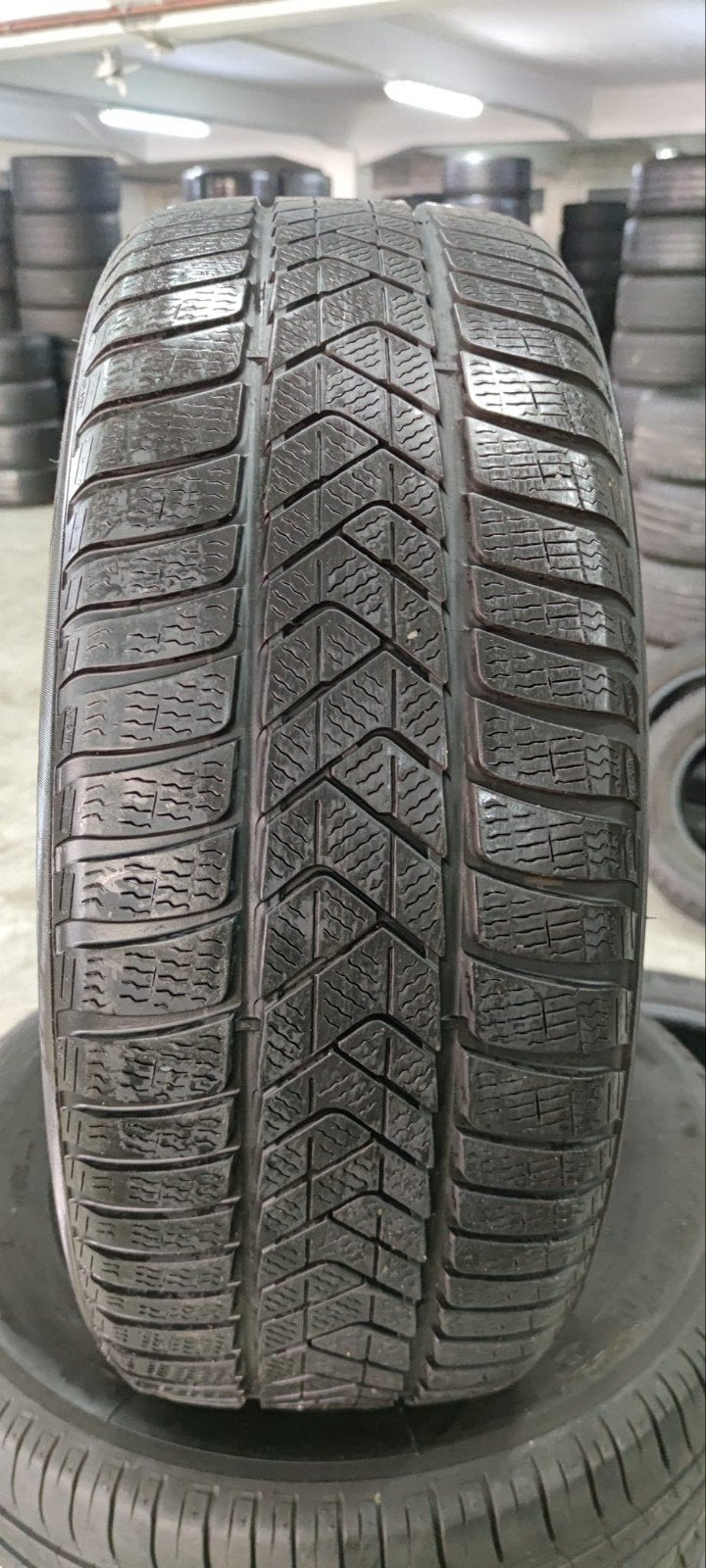 22560r17 225 60 r17 225/60/r17 pirelli avec montage, Enlèvement ou Envoi