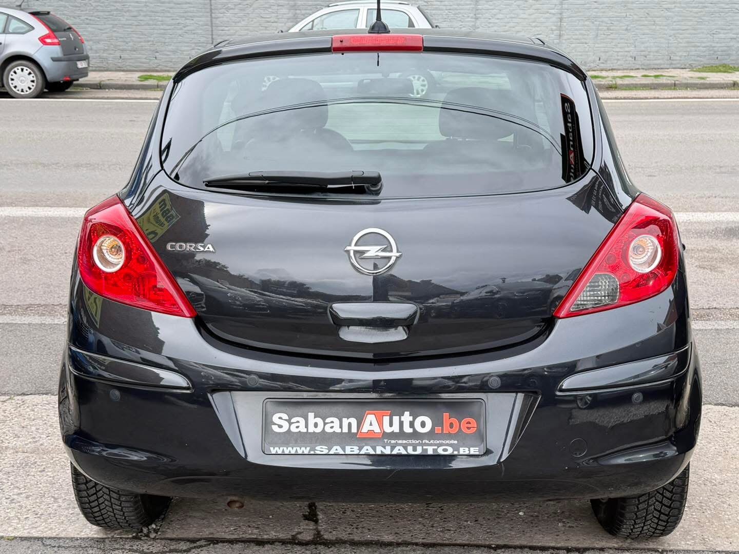 Opel Corsa 1.2i Essence Cosmo 2014, Auto's, Euro 5, Bedrijf, 5 deurs, Zilver of Grijs