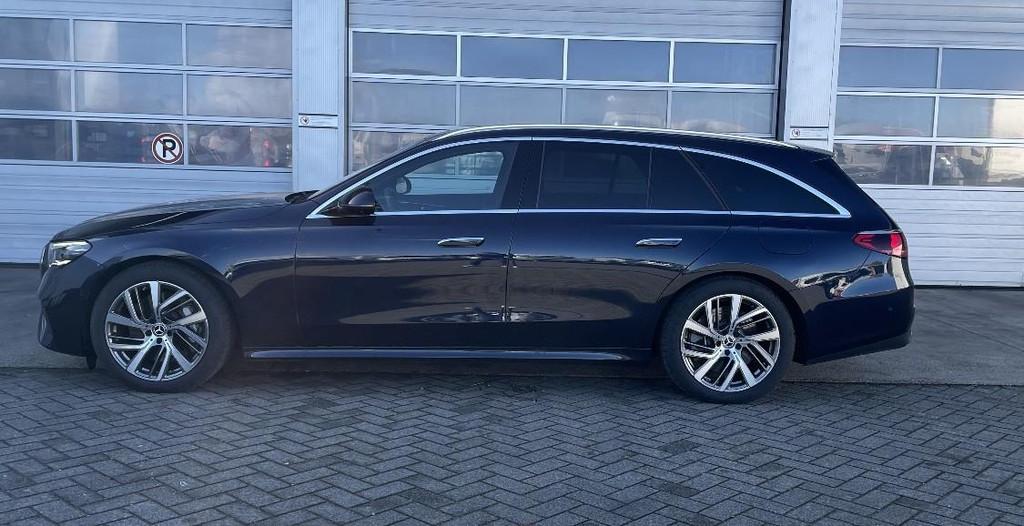 Mercedes-Benz E-Klasse 300 E Break Luxury Line | Smartphone, Auto's, Automaat, Winterpakket, Gebruikt, Blauw