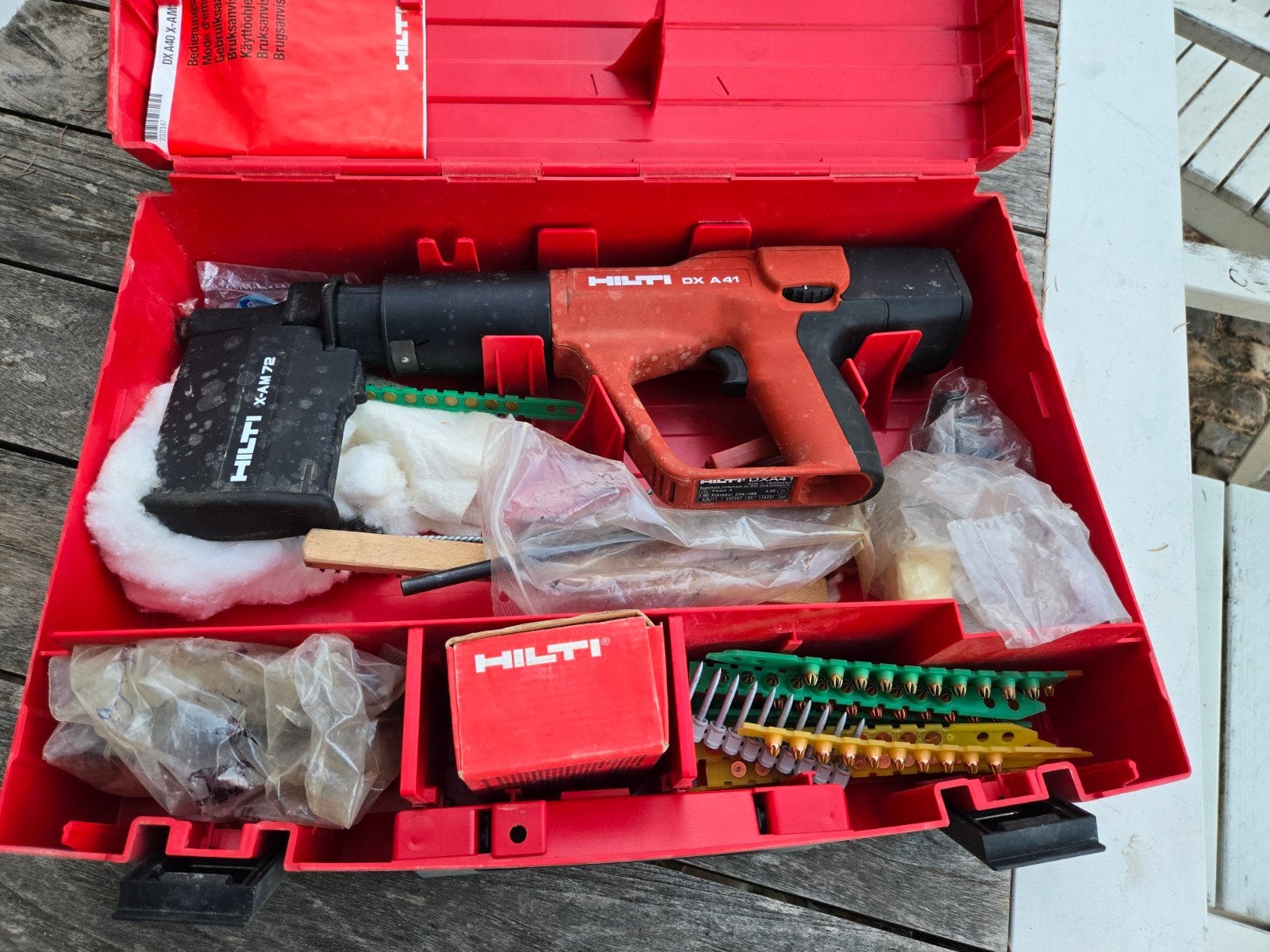 kruitschiethamer, Ophalen, Hamer, Hilti
