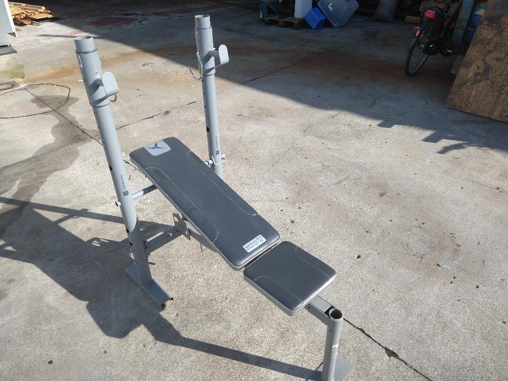 Banc de fitness Domyos, Sports & Fitness, Équipement de fitness, Enlèvement, Utilisé, Bras, Roue abdominale