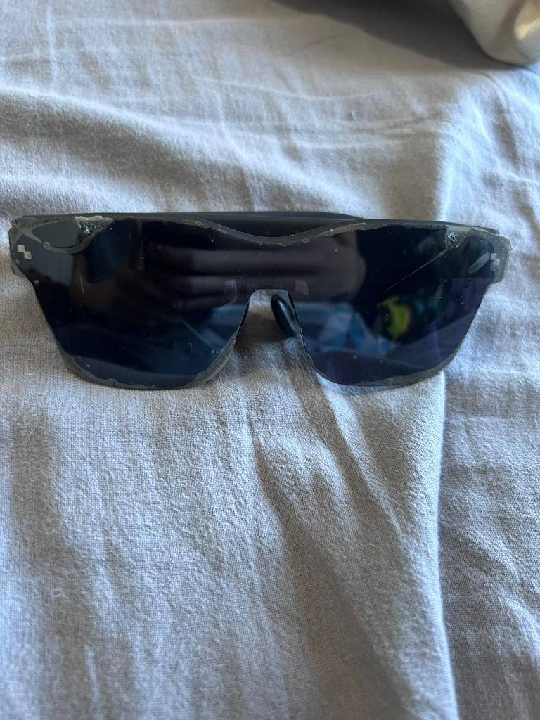 Lunettes Rayneo Air 2, TV, Hi-fi & Vidéo, Projecteurs vidéo, Enlèvement ou Envoi, Utilisé, Ultra HD (4K), Ray neo