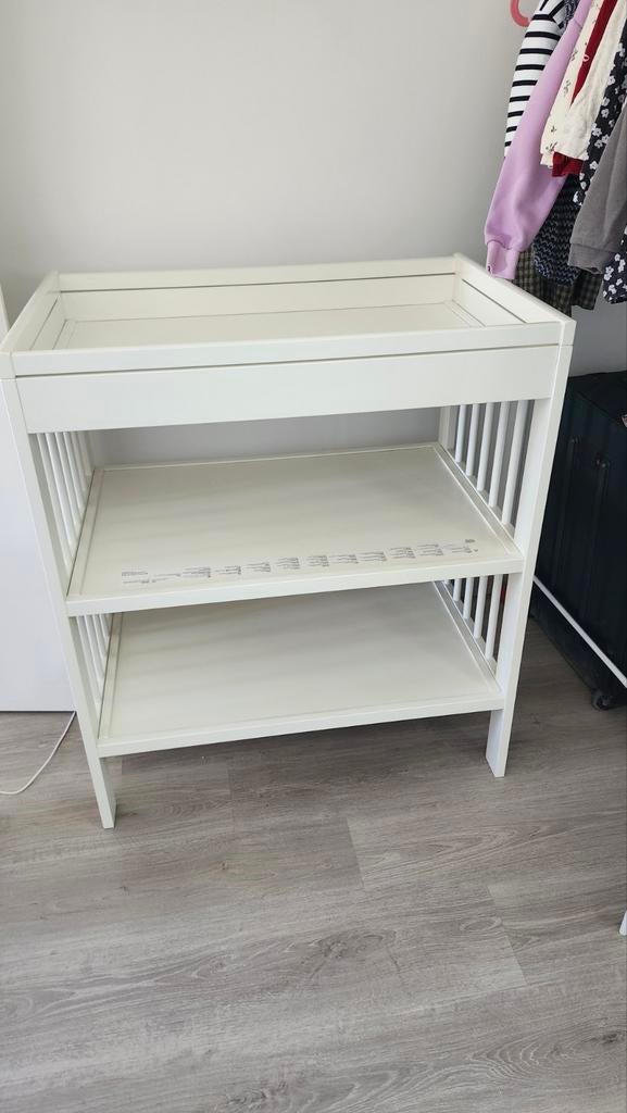 Table à langer Ikea, Enlèvement