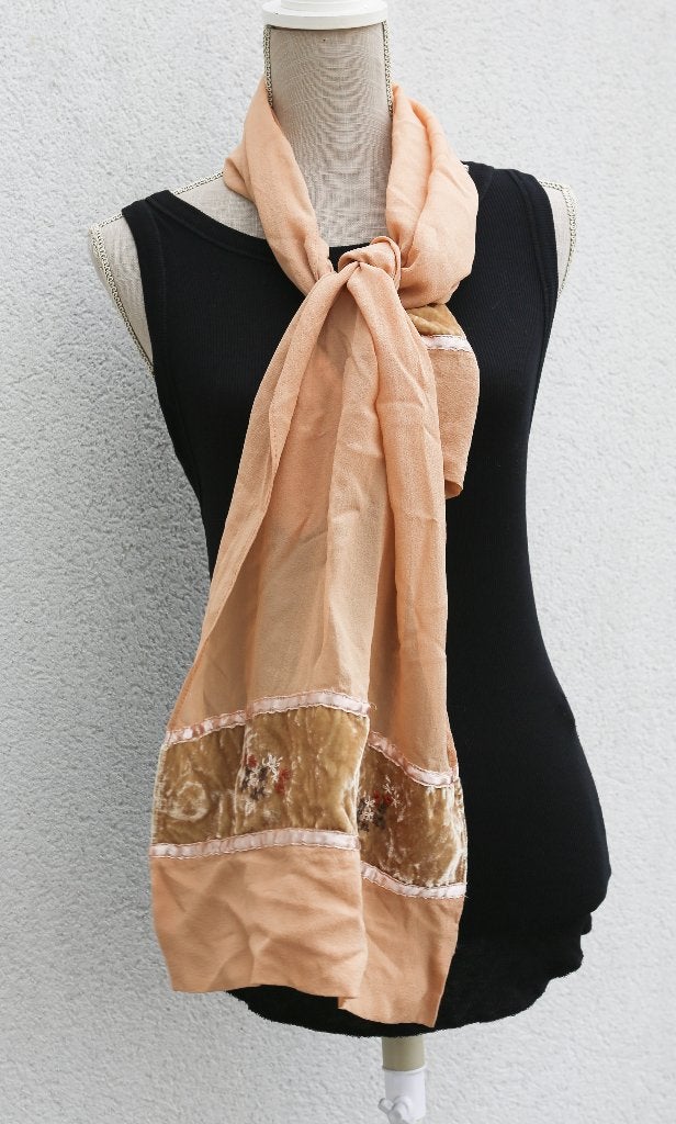 Superbe foulard en voile de soie et velours, Enlèvement ou Envoi, Comme neuf