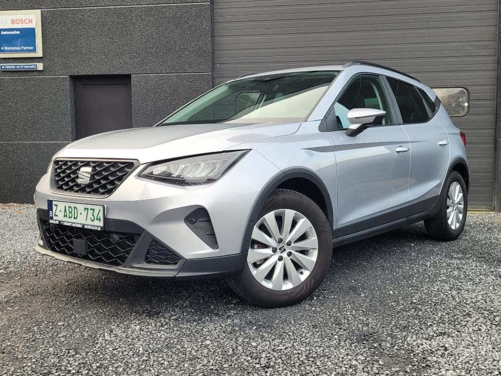 Seat Arona 1.0 Tsi Style CARPLAY/NAVI HIGH/CAMERA/INPARK, Auto's, Voorwielaandrijving, Stof, 109 g/km, 5 deurs