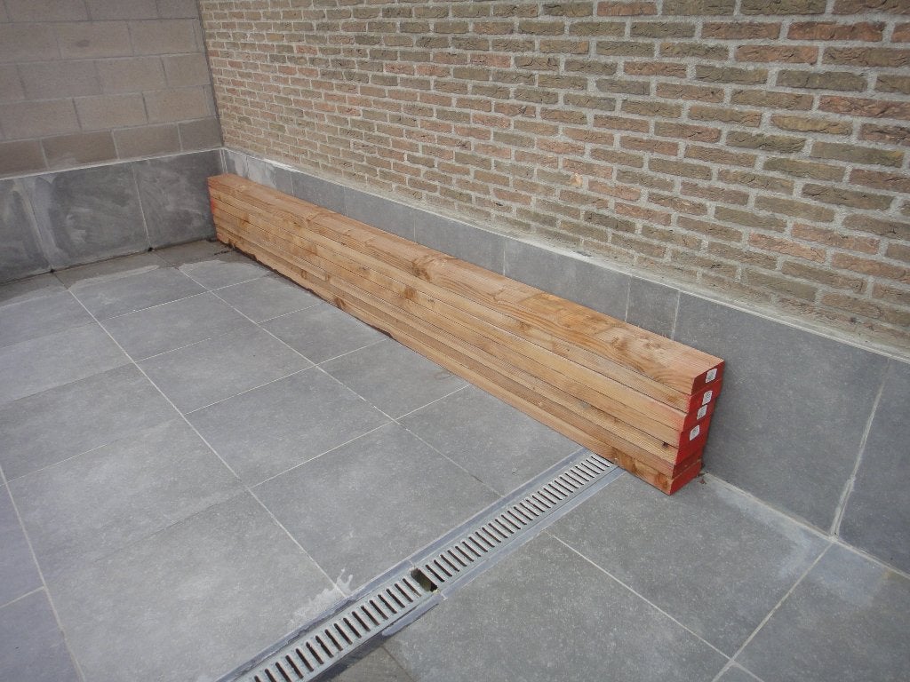 badden, baddens, Doe-het-zelf en Bouw, Ophalen, Zo goed als nieuw, Balk, Overige houtsoorten