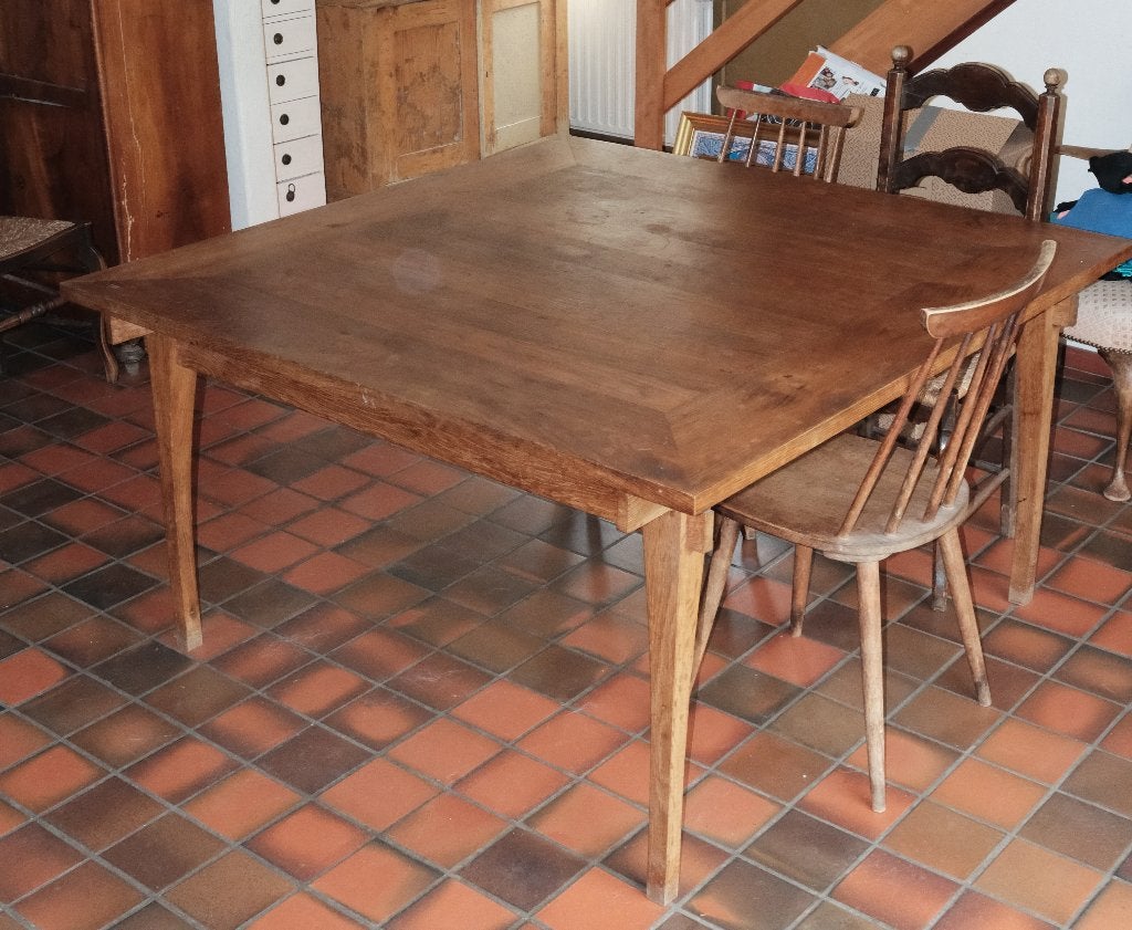 Table carrée, 100 à 150 cm, Cinq personnes ou plus, Carré, 100 à 150 cm