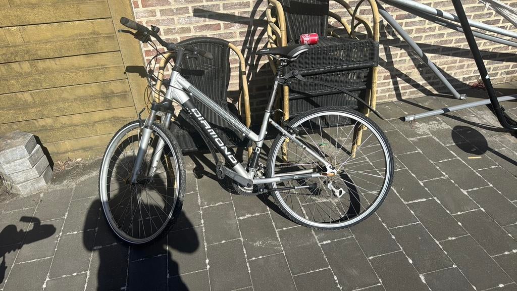 Oude fiets voor herstelling, Fietsen en Brommers, Ophalen
