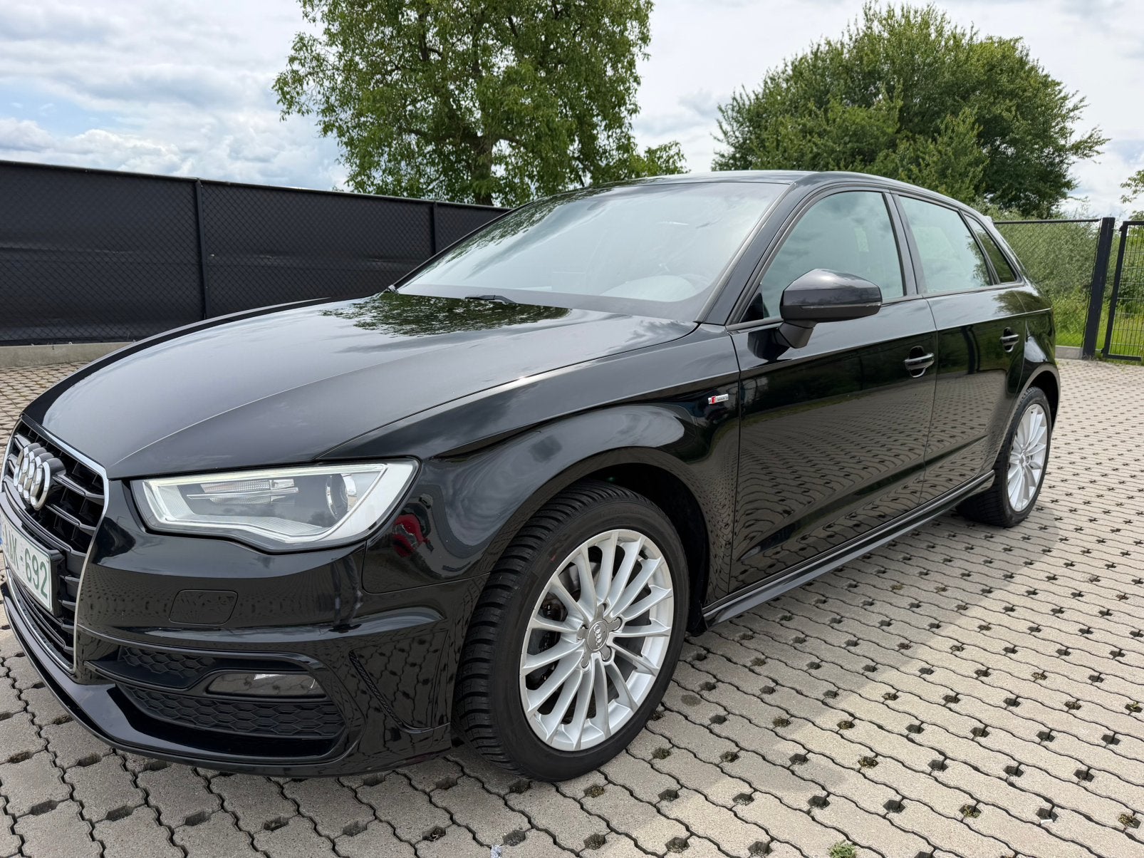 Audi a3 1.6 tdi S linie 2016 nieuwe staat, Autos, Audi, Achat, Euro 6, Entreprise, Boîte manuelle