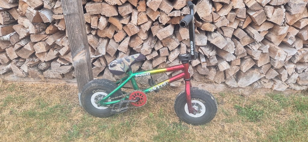 Wildcat mini rocker bmx, Fietsen en Brommers, Fietsen | Crossfietsen en BMX, Ophalen, Gebruikt