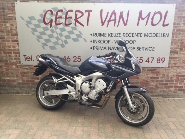 Yamaha FZ 6 S, 2004, Motoren, Motoren | Yamaha, Bedrijf, Toermotor, meer dan 35 kW, 4 cilinders, Motorrijbewijs A, Handgeschakeld