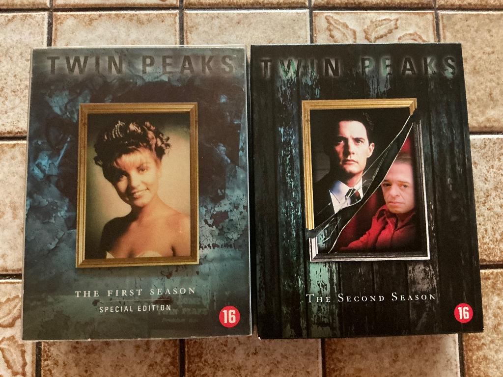 Twin peaks, Ophalen of Verzenden