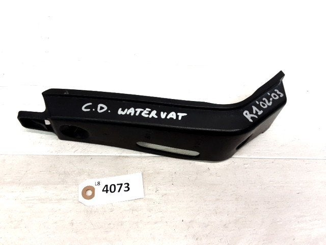 R1 2002 - 2003 Yamaha Cover Cover watervat D1-46677