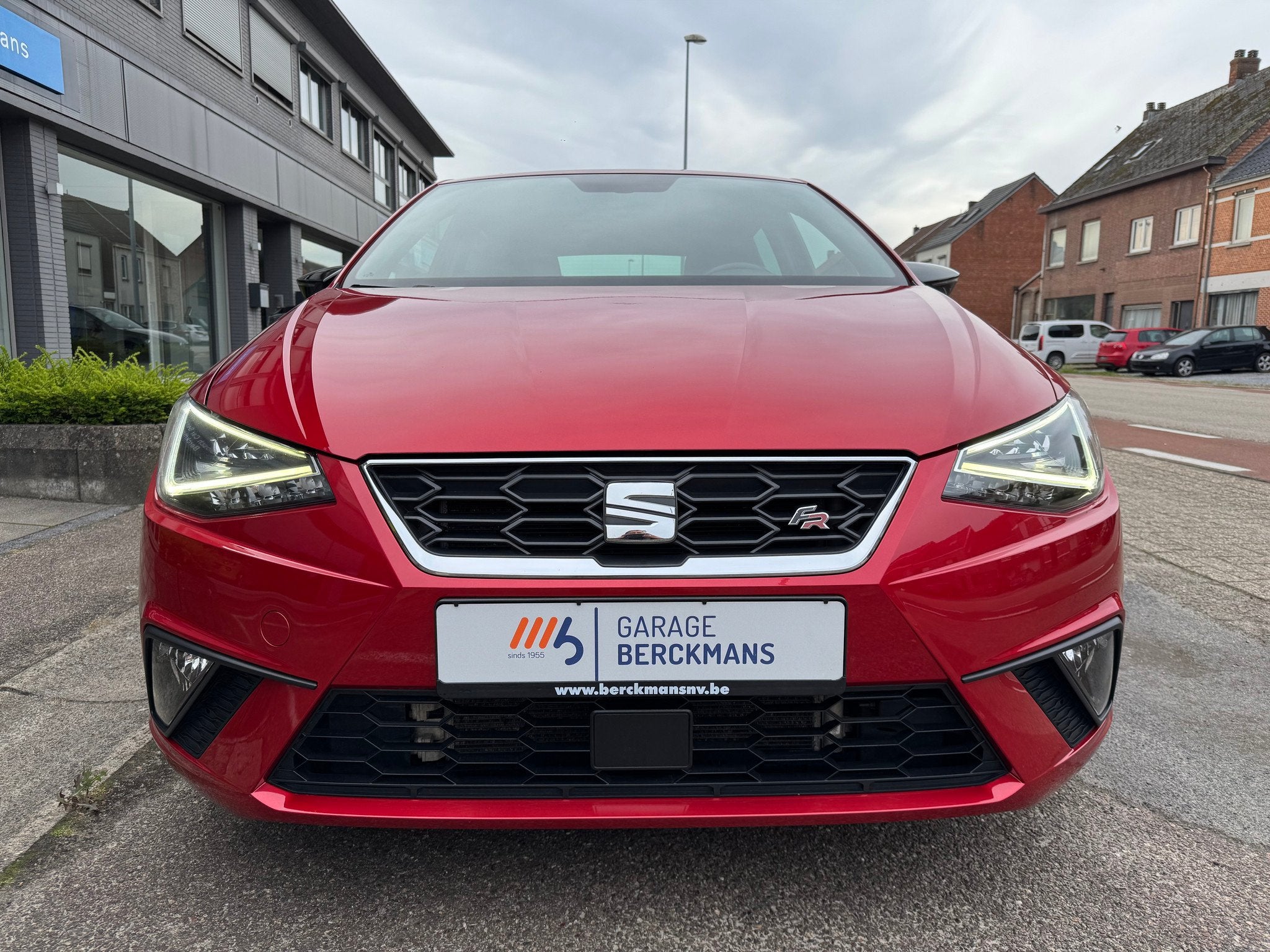 SEAT Ibiza FR 1.0 Benzine, Autos, Rouge, https://public.car-pass.be/vhr/b1fd195c-07c1-4489-8cfa-44041c41e7f6, Achat, Euro 6