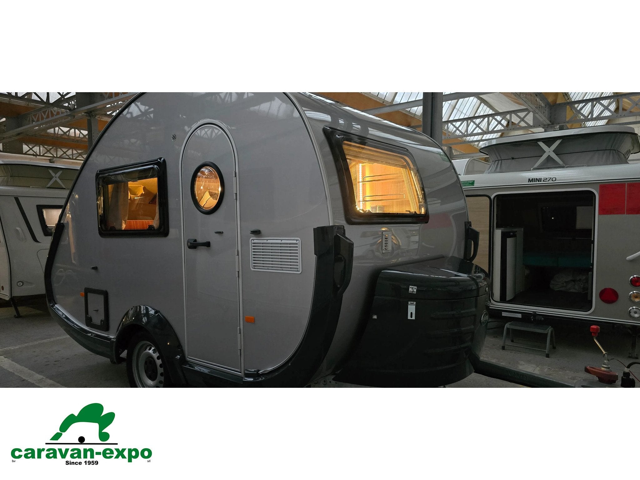 TABBERT T@B BASIC 320, Caravans en Kamperen, Tabbert, Bedrijf, Tot en met 3, 500 - 750 kg