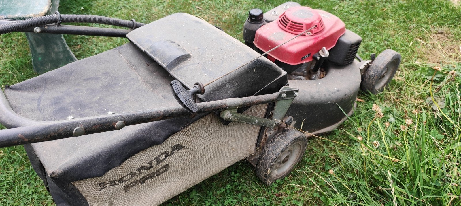 Honda grasmaaier, Ophalen, Honda, Gebruikt, Opvangbak