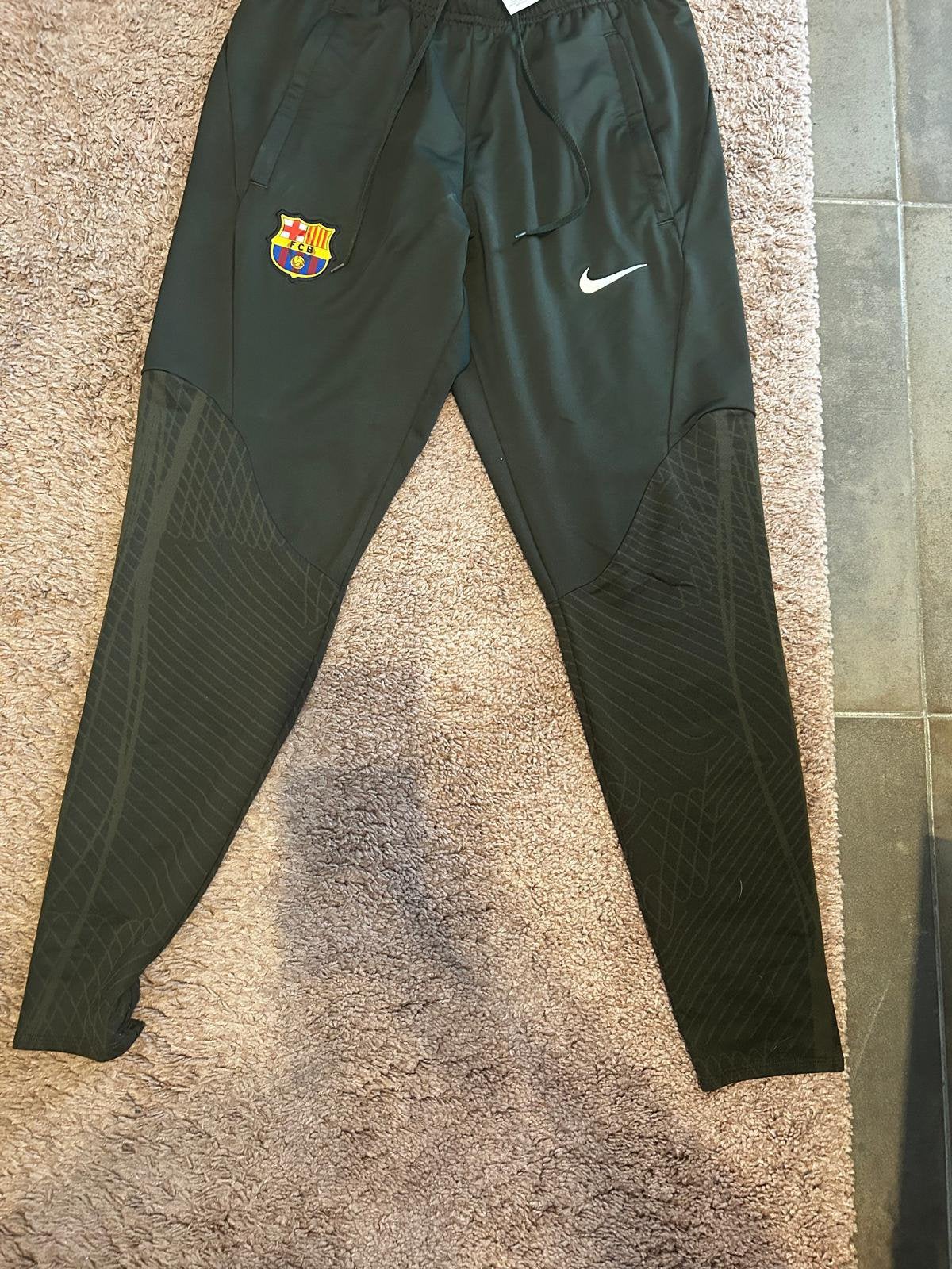Originele Nike broek Barcelona, Ophalen of Verzenden, Zo goed als nieuw
