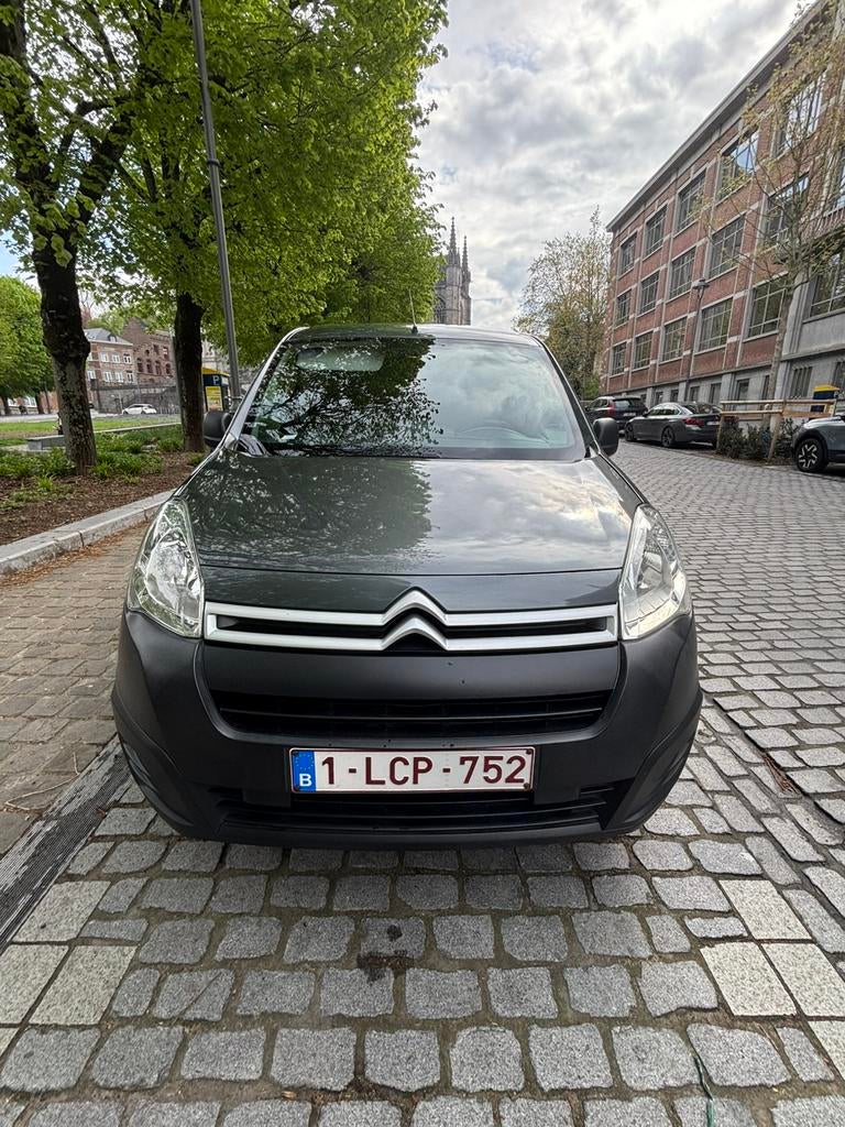 Citroën berlingo, Autos, Argent ou Gris, Achat, 4 portes, Boîte manuelle