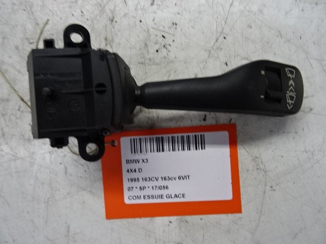 COMMODO ESSUIE-GLACE BMW X3 (E83) (8383669M), Mevr. I. Hauben, Utilisé, BMW, Rue de l'Espoir 34 34
4030  GRIVEGNÉE, BE