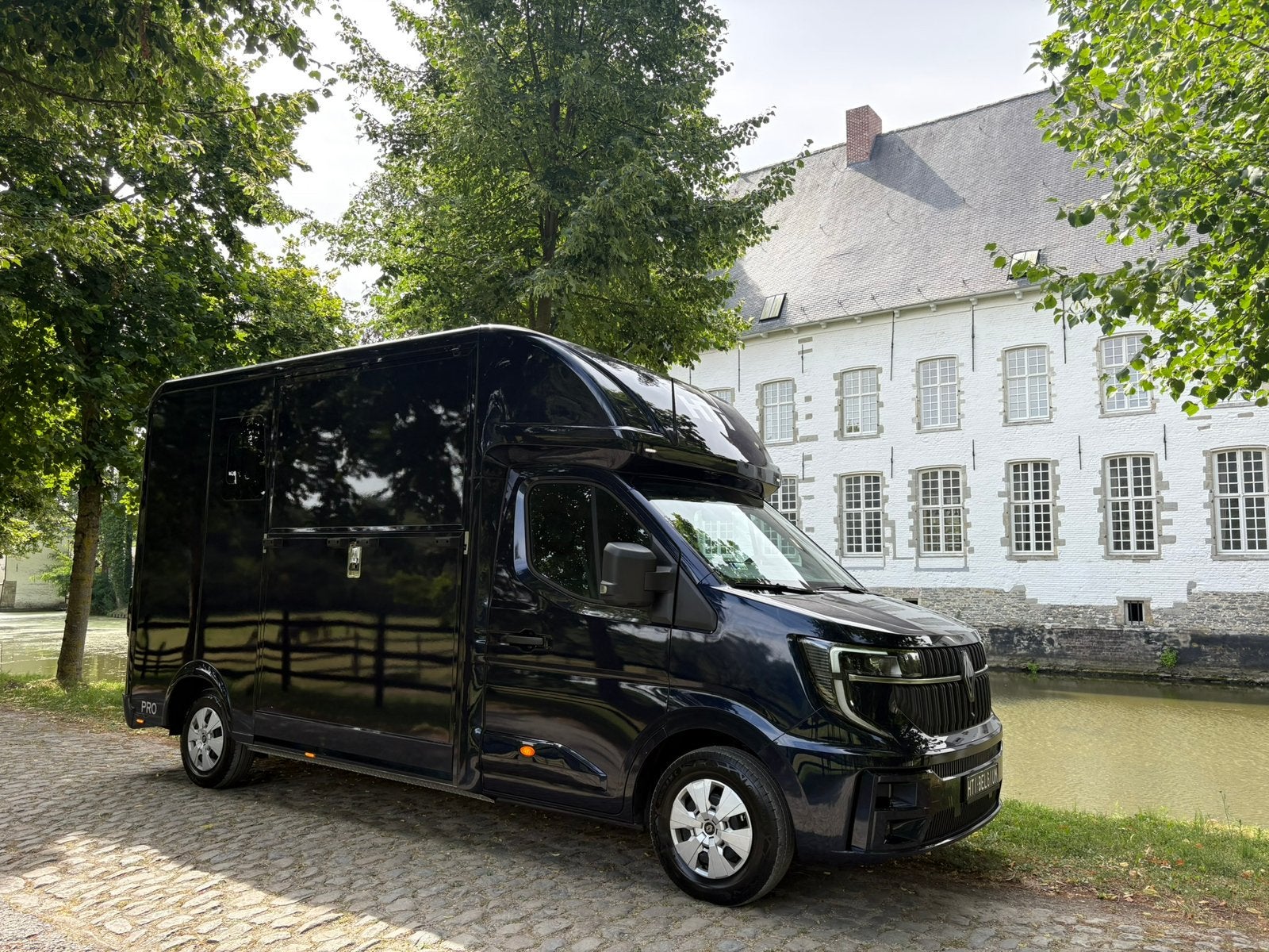 NIEUW Paardencamionette rijbewijs B, Dieren en Toebehoren, Ophalen, Nieuw, Aluminium, 2-paards trailer