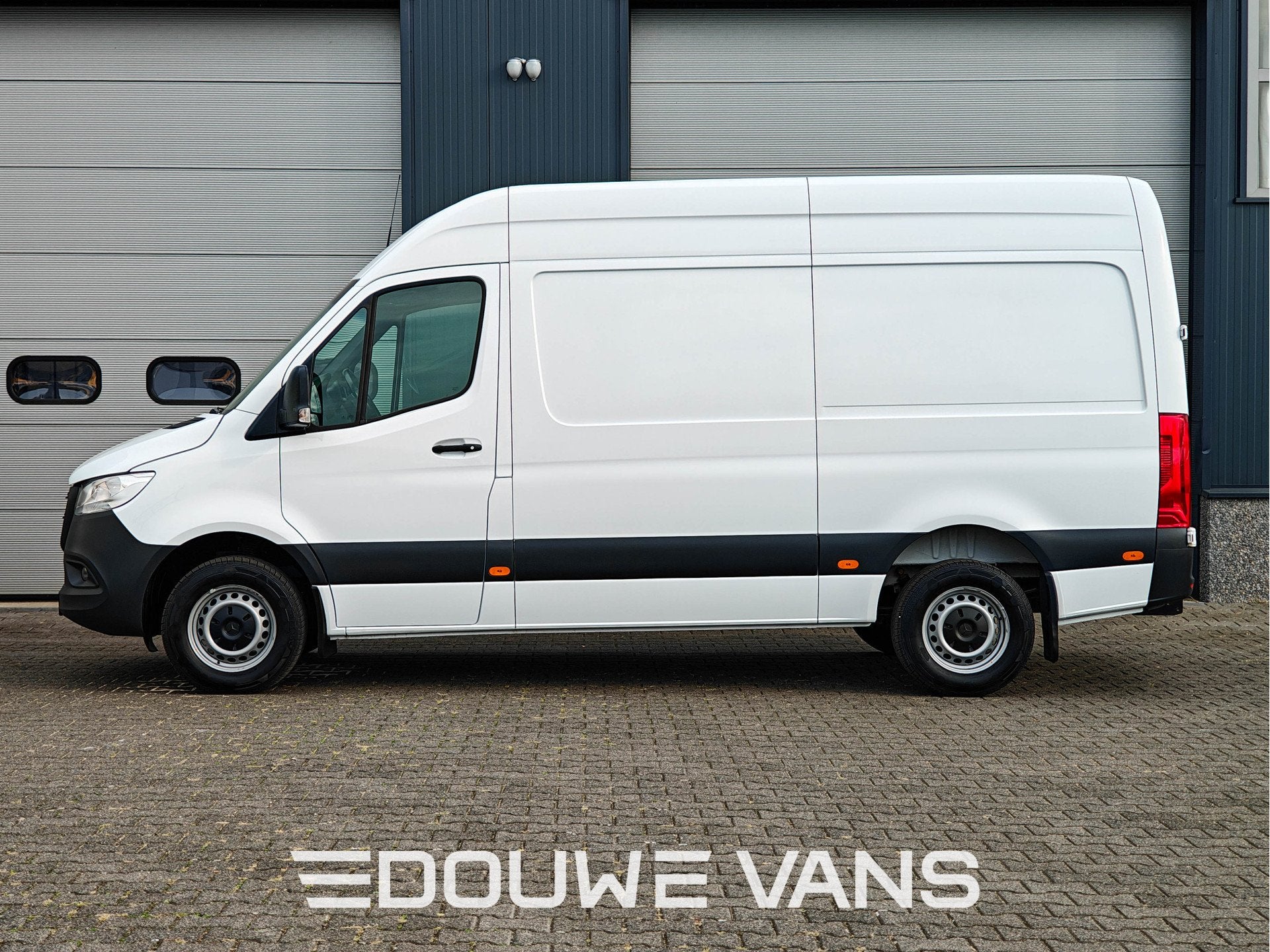 Mercedes-Benz Sprinter 317 L2H2 Aut Distronic Trekhaak Navig, Achat, Euro 6, Entreprise, 2800 kg