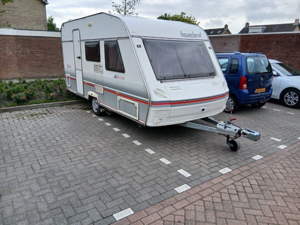 Beijerland Sprinter 430 TMV met mover en Vastbed, Vast bed, Kachel, 750 - 1000 kg, Particulier