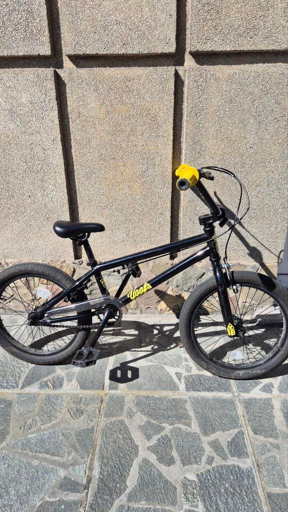 Jet BMX Yoof 18" Glossy Black Yellow Details, Vélos & Vélomoteurs, Enlèvement
