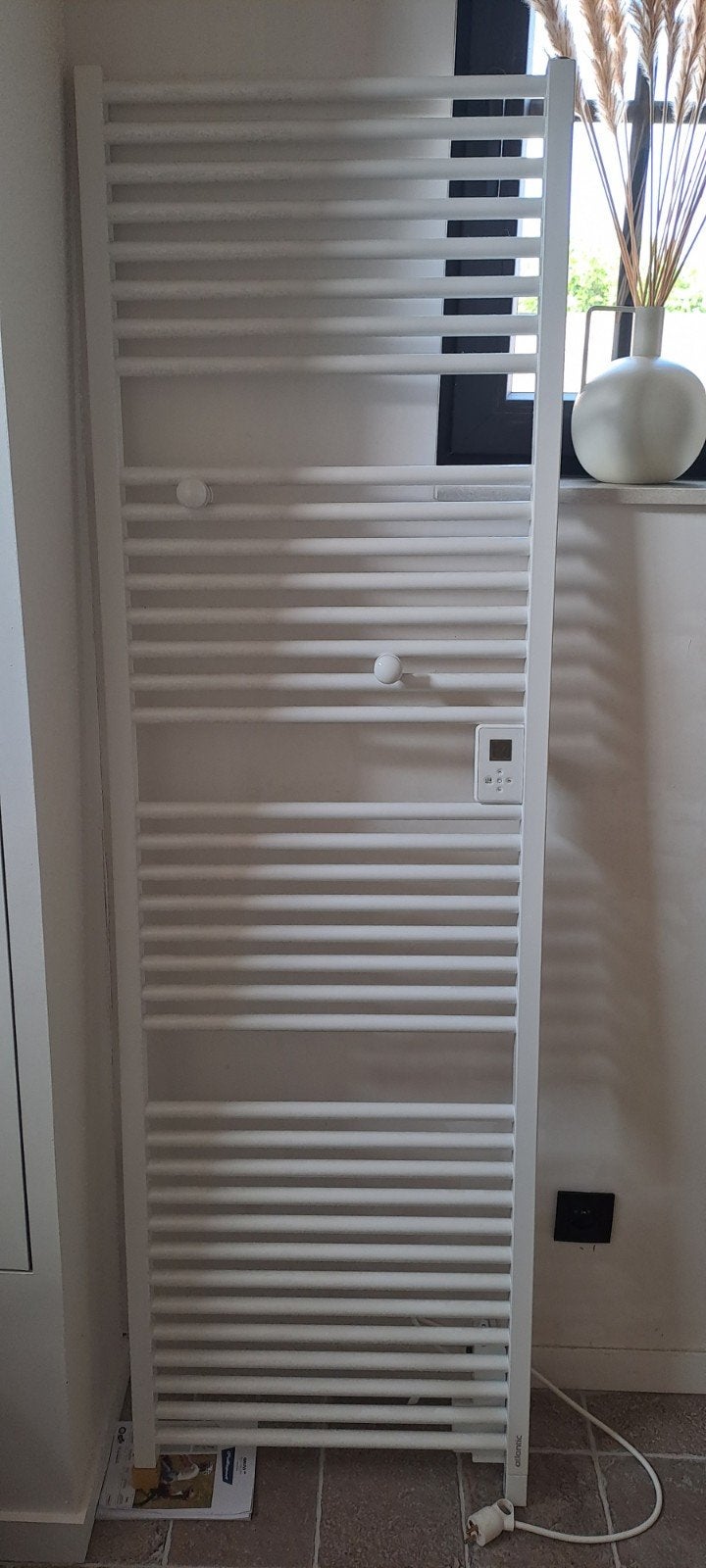 elektrische handdoekradiator, Doe-het-zelf en Bouw, Verwarming en Radiatoren, Ophalen