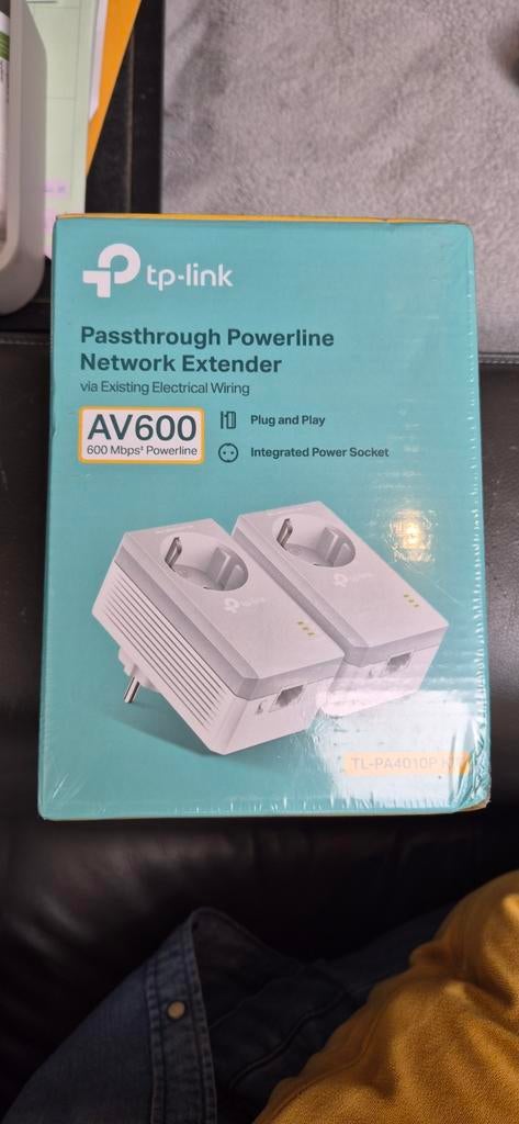 TP-Link TL-PA4010P KIT V5, Informatique & Logiciels, Commutateurs réseau, Enlèvement ou Envoi