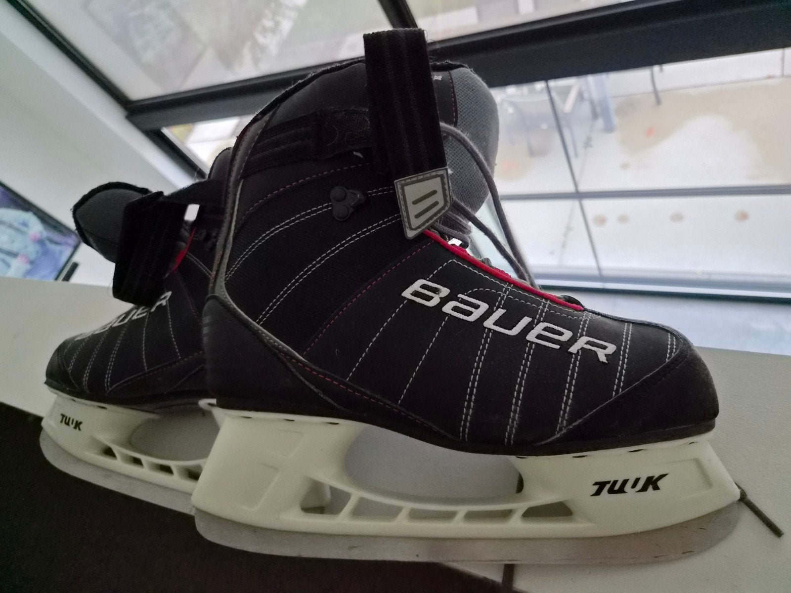 Bauer ijshockey schaatsen, Sport en Fitness, Ophalen, Gebruikt, Schaatsen