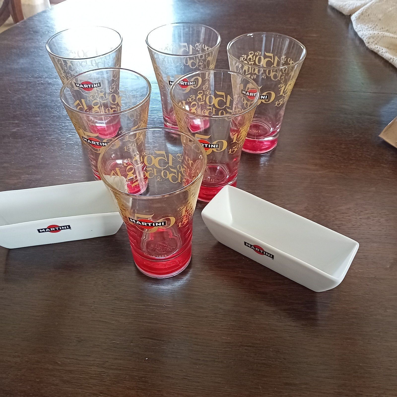 Ensemble de verres à martini édition 150e anniversaire, Collections, Verres & Petits Verres, Enlèvement