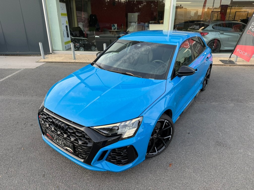 RS3 QUATTRO / LEDER / BANG&OLUFSEN / CARPLAY / ADAPT. CRUISE, Automaat, https://public.car-pass.be/vhr/2e9c051e-300f-4e69-b109-e962b09a1e7b?lang=nl