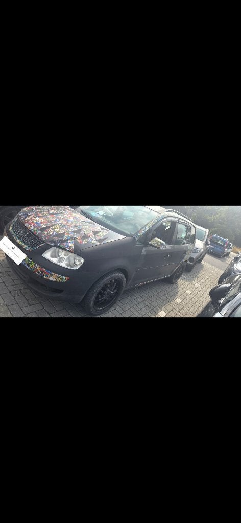 Vw touran 7p peu etre vendu en piece, Autos, Volkswagen, Particulier, Touran, Diesel, Euro 4, MPV ou Monospace, 5 portes, Boîte manuelle
