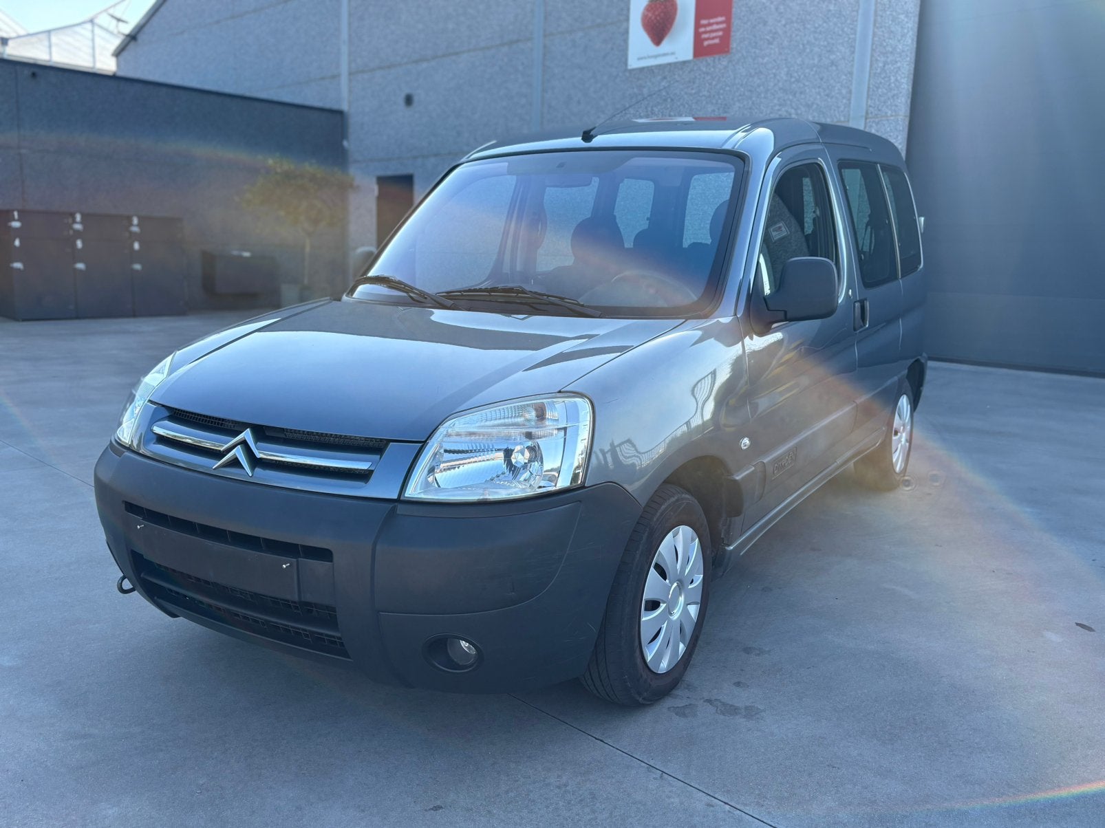 CITROËN BERLINGO MULTISPACE 1.4i ESSENCE 5 PL/AIRCO/TOWHACK/, Autos, Citroën, Entreprise, Achat, Berlingo, ABS, Airbags, Air conditionné