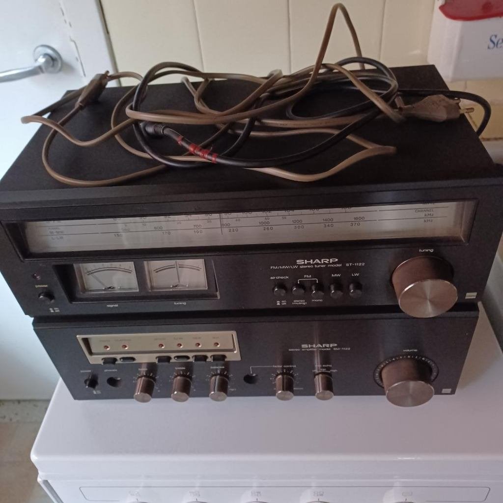 Vintage Sharp stereo, TV, Hi-fi & Vidéo, Enlèvement, Utilisé, Tuner ou Radio, Sharp