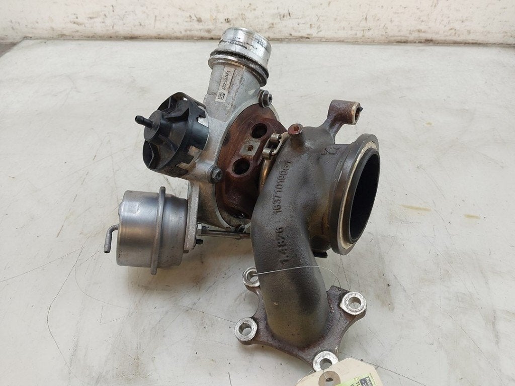 TURBO Volvo XC40 (XZ) (|36010419|32257071|), Auto-onderdelen, Gebruikt, Info@volvocars.com, Volvo, Volvo Car Germany GmbH