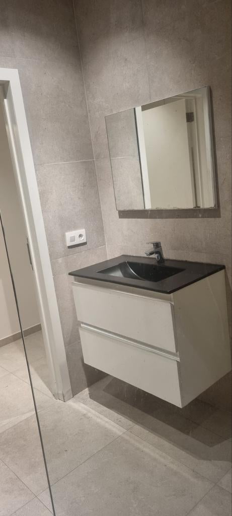 Te huur 3 slaapkamer appartement nieuw merksem
