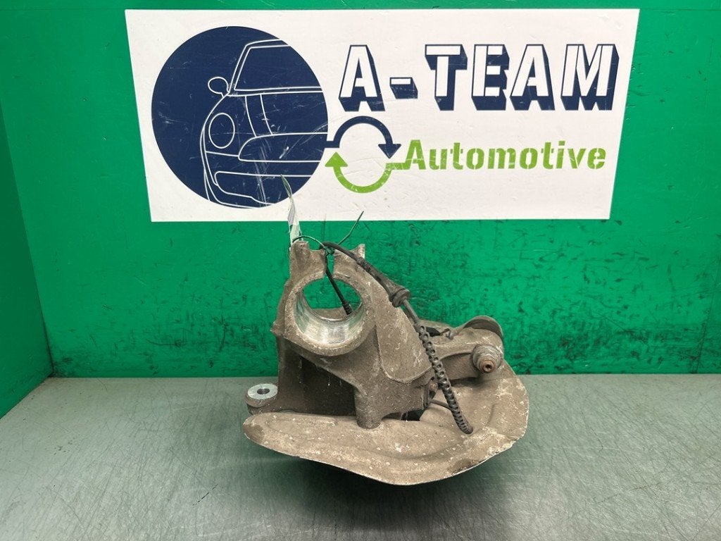 FUSEE AVANT GAUCHE BMW X1 (F48) (|31216876851|), Utilisé, BMW, Petuelring 130
80809  München, DE, Bayerische Motoren Werke AG