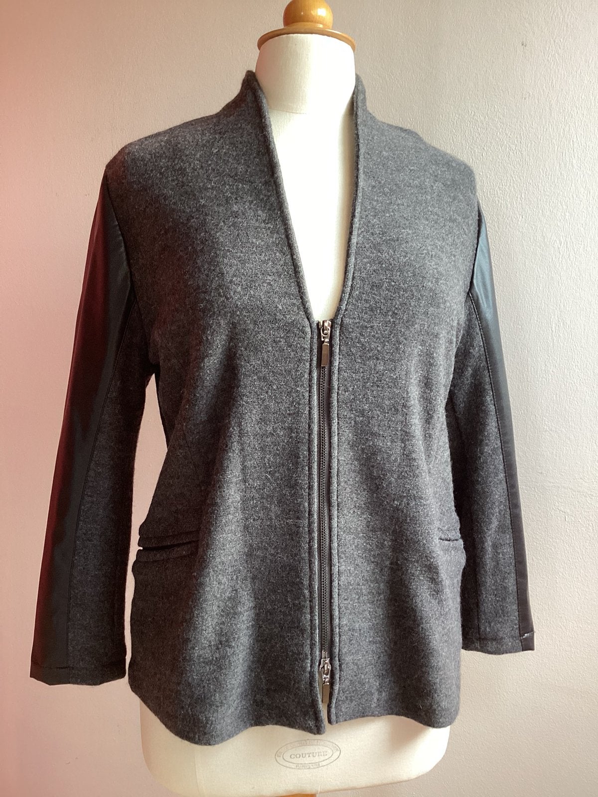 Blazer Gerry Weber 40, Kleding | Dames, Jasjes, Kostuums en Pakken, Maat 38/40 (M), Ophalen of Verzenden, Zo goed als nieuw, Jasje