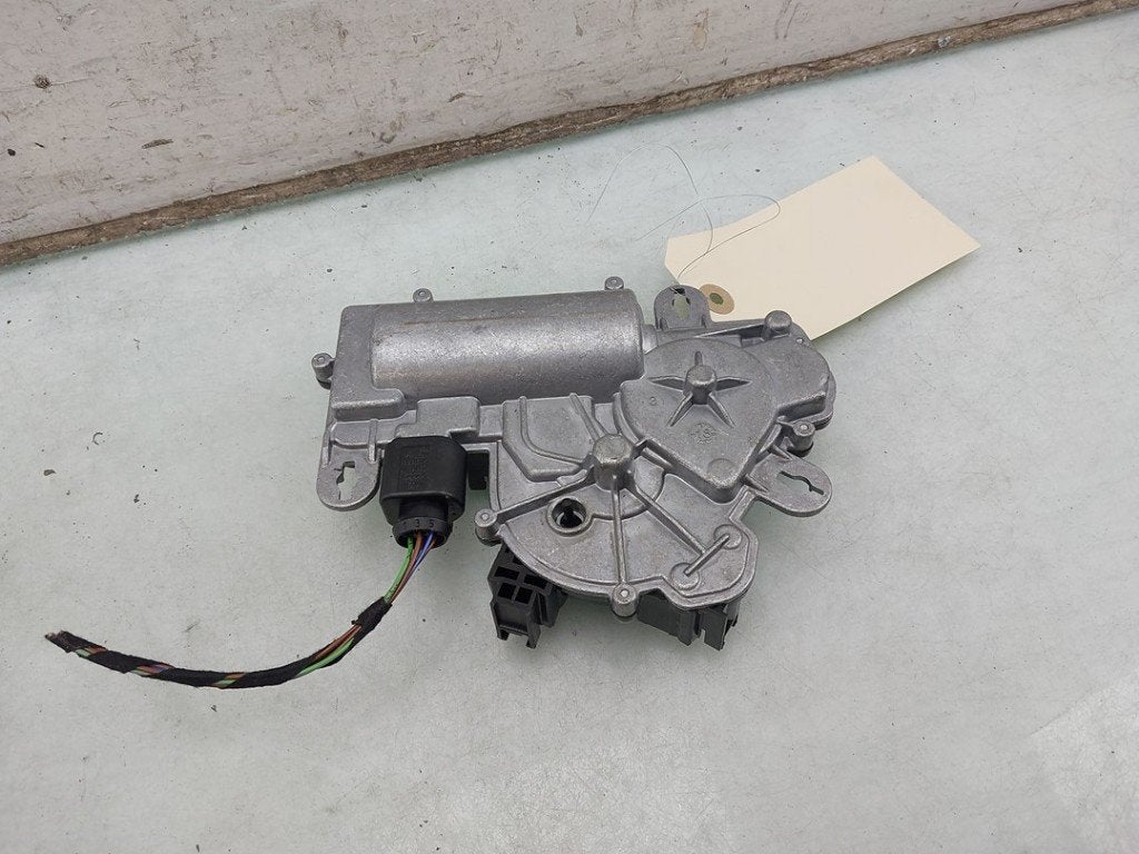 DIVERS VEROUILLAGE Tiguan (AD1) (|3G0827887C|3G0827887B|), Autos : Pièces & Accessoires, Volkswagen, Volkswagen AG, Utilisé, Kundenbetreuung@volkswagen.de