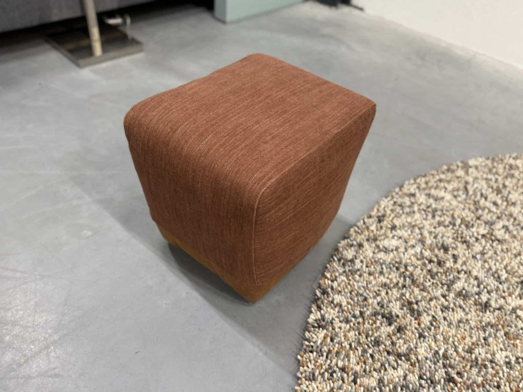 Nieuw Label van den Berg Zium Poef Rood Bruin kruk Hocker, Minder dan 50 cm, Nieuw, Minder dan 50 cm, Ophalen of Verzenden