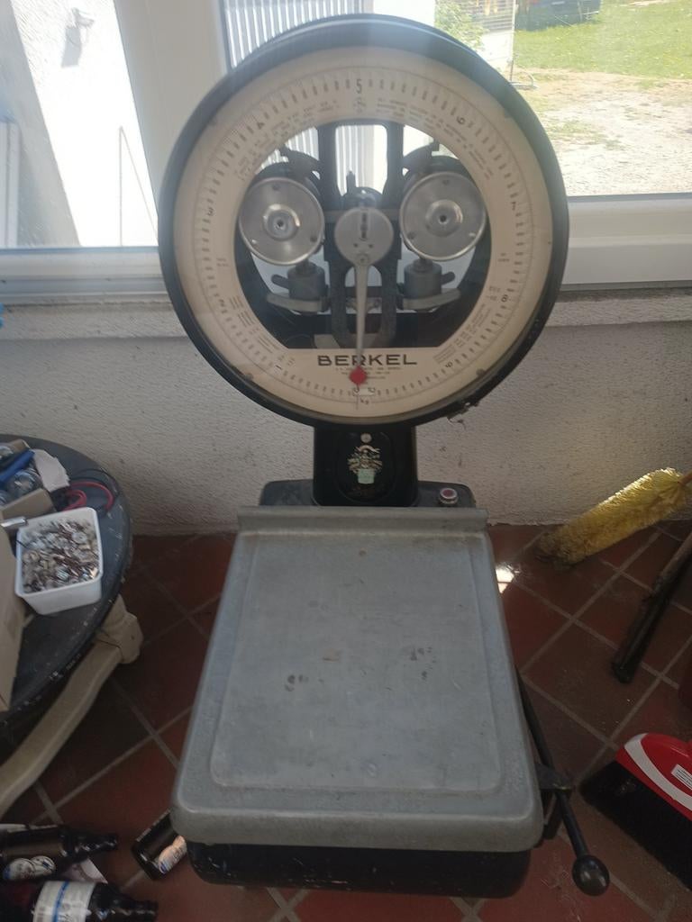 BERKEL balance vintage ., Antiquités & Art, Antiquités | Outils & Instruments, Enlèvement