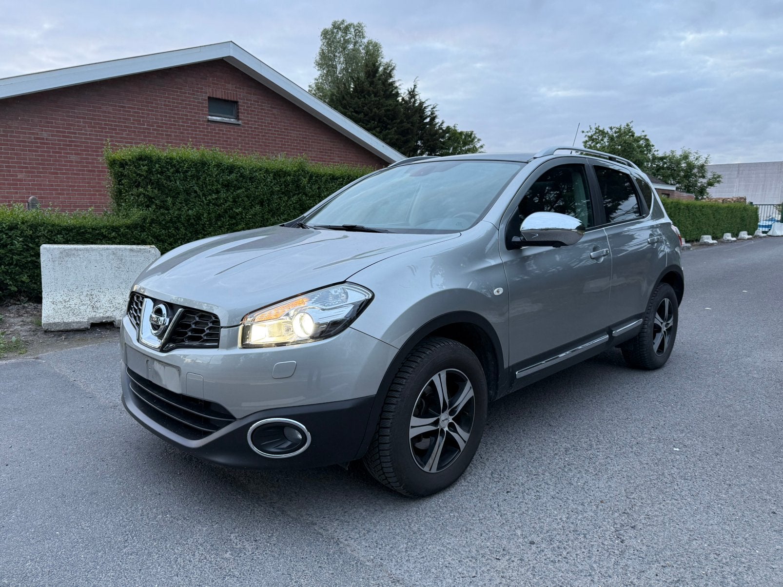 Nissan Qashqai | 1.6 | Automaat | Pano-Dak | 84.000Km |, Autos, Nissan, Achat, Entreprise, Entretenue par le concessionnaire, Noir