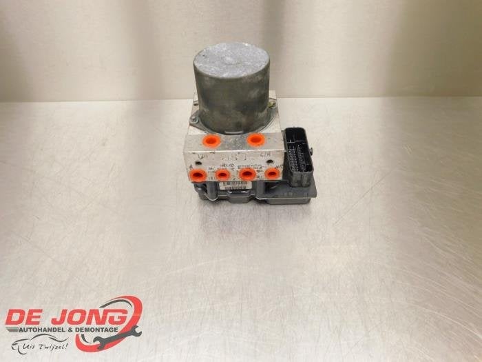ABS Pomp van een Audi Q5, Gebruikt, -, -, -
