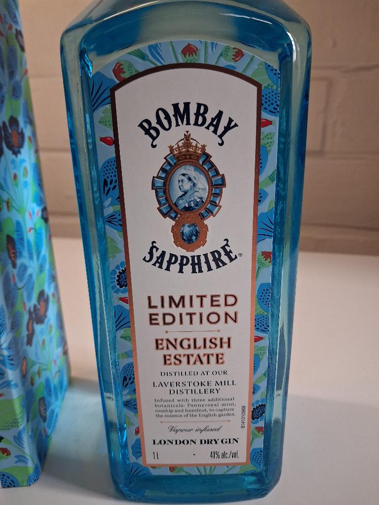 1 fles Bombay Sapphire gin, 1 liter Limited Edition, Enlèvement ou Envoi, Neuf, Autres types, Pleine