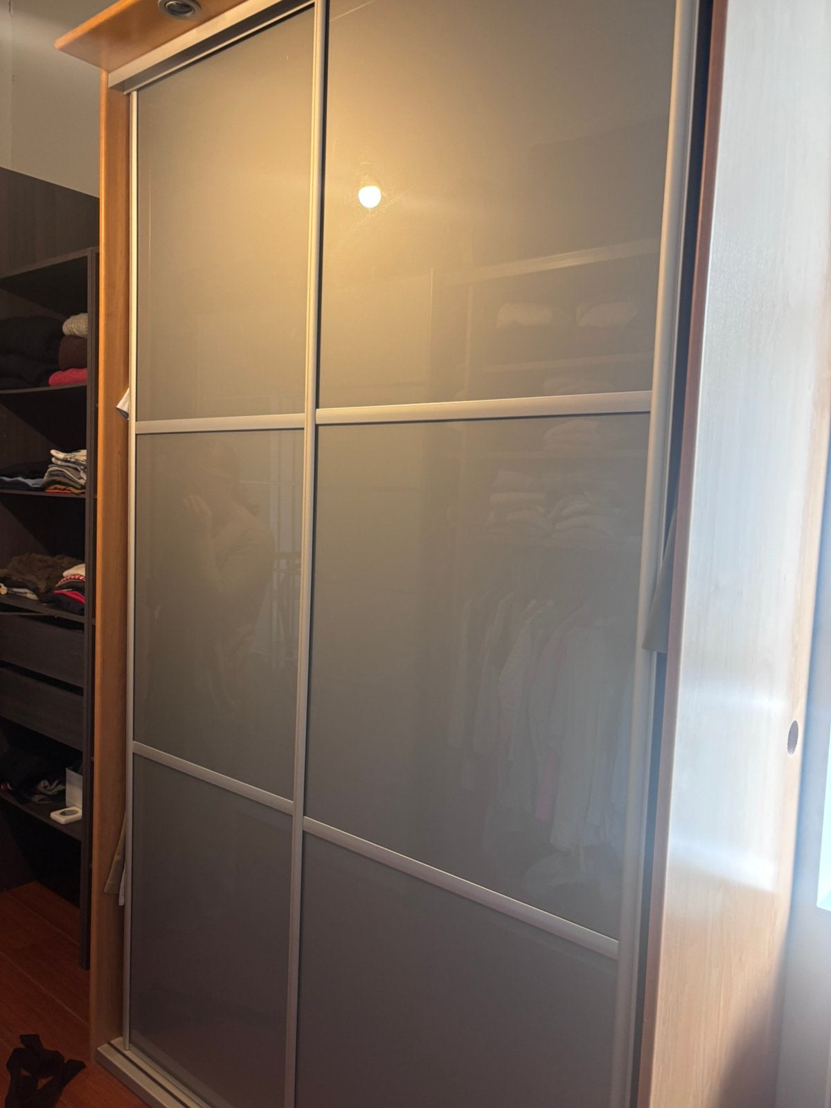Dressing of kledingkast, Huis en Inrichting, Ophalen, Met deur(en), Gebruikt, 100 tot 150 cm