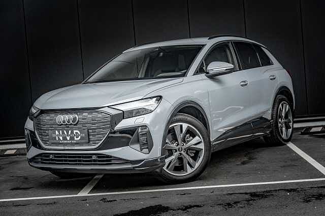 Audi Q4 e-tron 40 S-Line | LED | Assistantpack | Comfort, Automaat, Overige modellen, 5 zetels, SUV of Terreinwagen