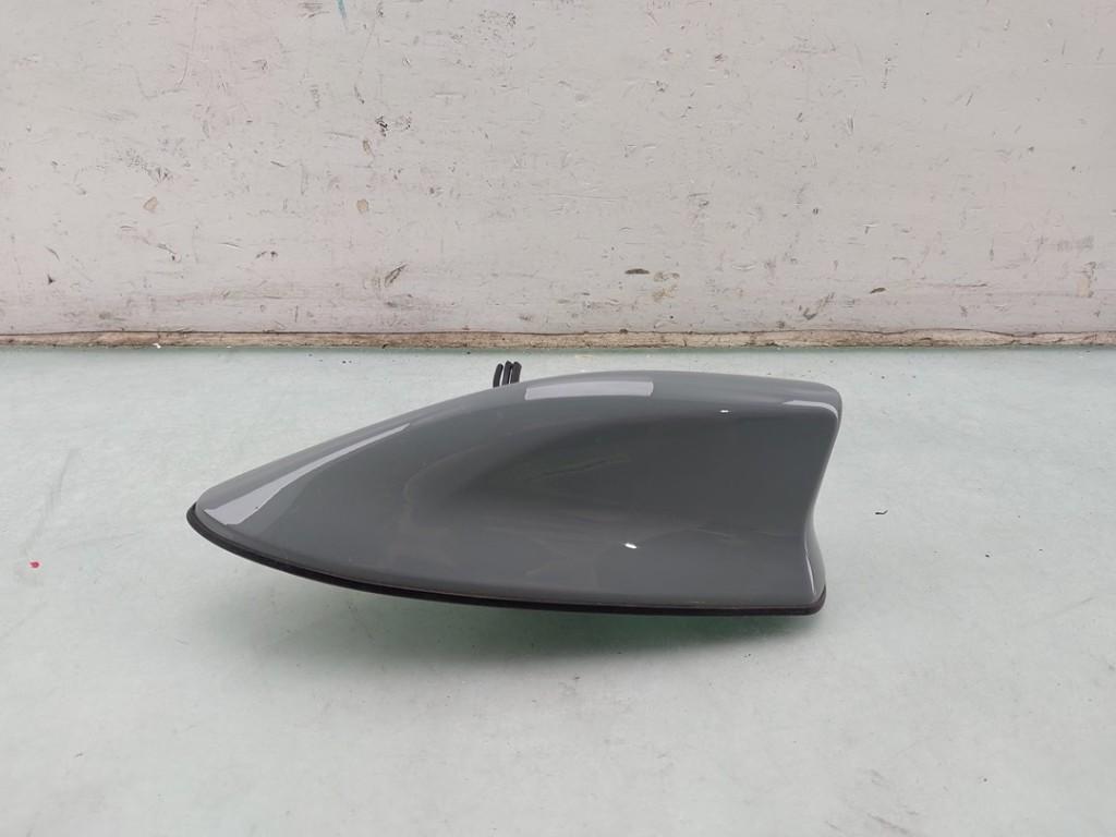 ANTENNE Toyota Corolla Cross (|8676017010|8607712060G1|), Auto-onderdelen, Elektronica en Kabels, Toyota, Gebruikt